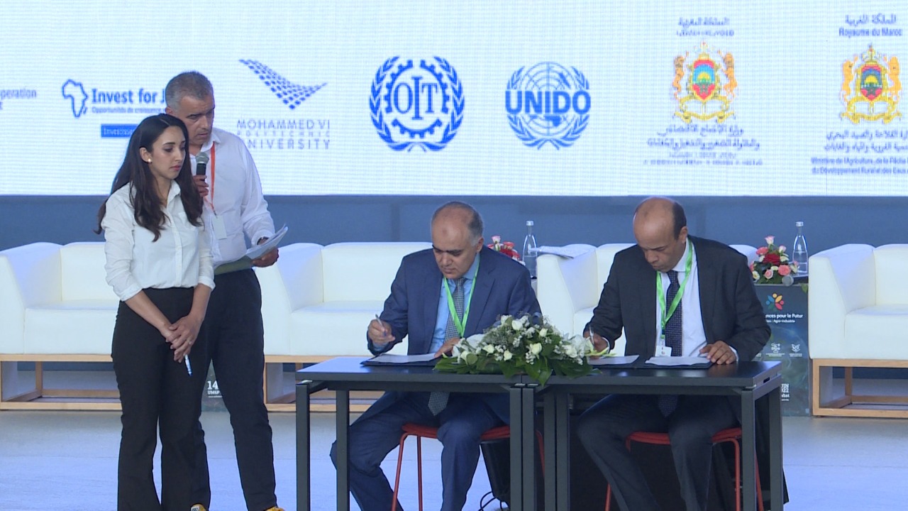 Signature d’un accord cadre de partenariat entre la FENAGRI et l’Université Mohammed VI