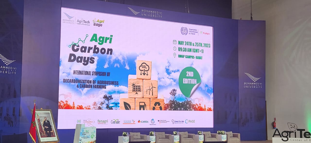 En partenariat avec FENAGRI, organisation d'un symposium international sur "Décarbonation of Agribusiness & carbon farming"